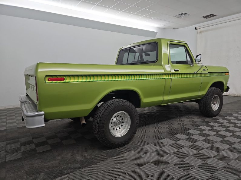 1977 Ford F150 4×4 Pickup