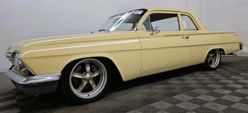 1962 Chevrolet Bel Air 2-Door Post Restomod Coupe