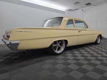 1962 Chevrolet Bel Air 2-Door Post Restomod Coupe