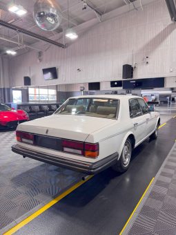 ROLLS-ROYCE SILVER SPIRIT