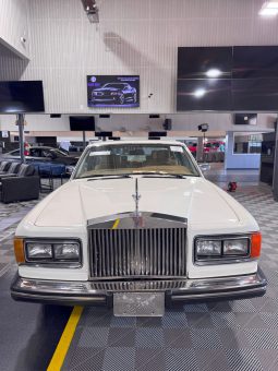 ROLLS-ROYCE SILVER SPIRIT