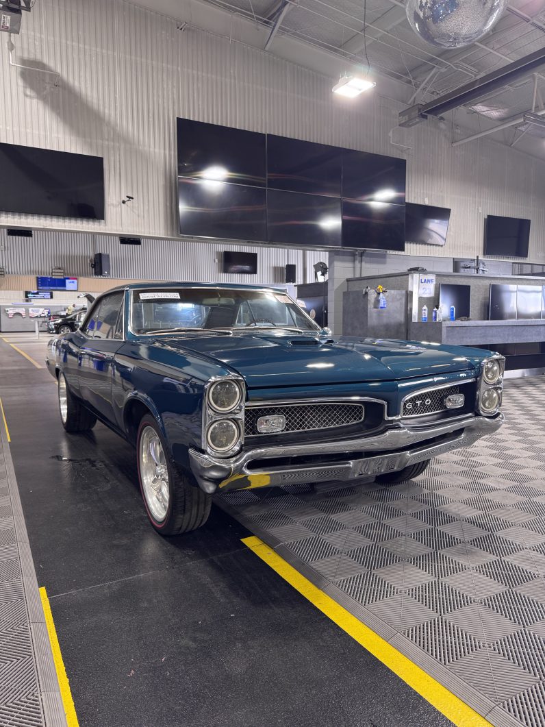 1967 Pontiac Lemans GTO Tribute