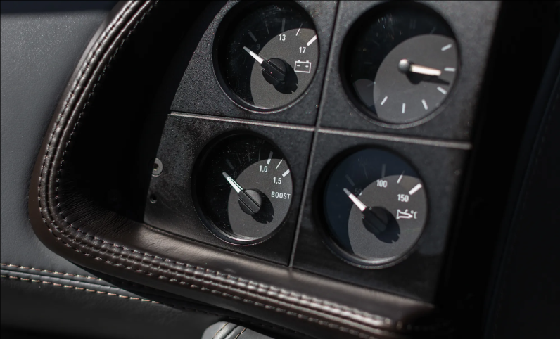 1993 Jaguar XJ220