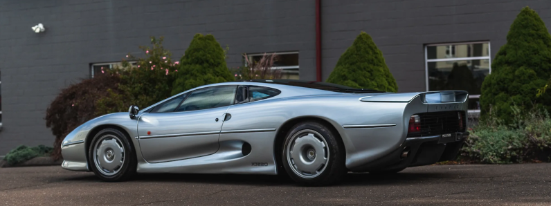 1993 Jaguar XJ220