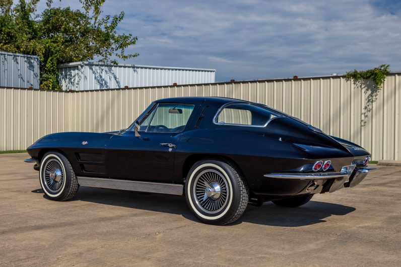 1963 Chevrolet Corvette Stingray