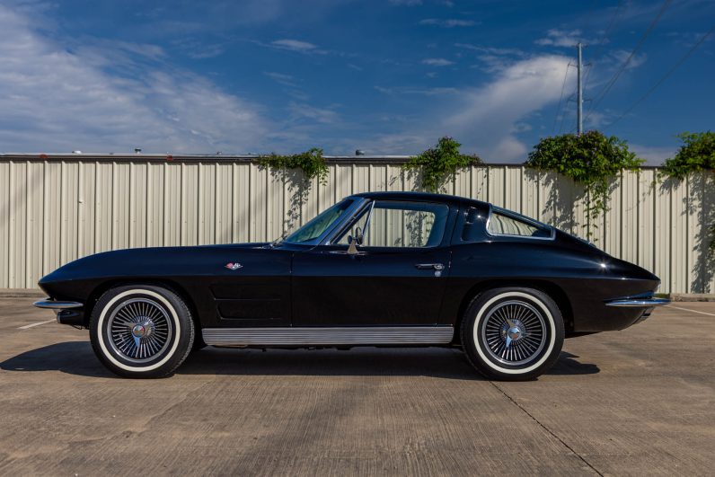 1963 Chevrolet Corvette Stingray