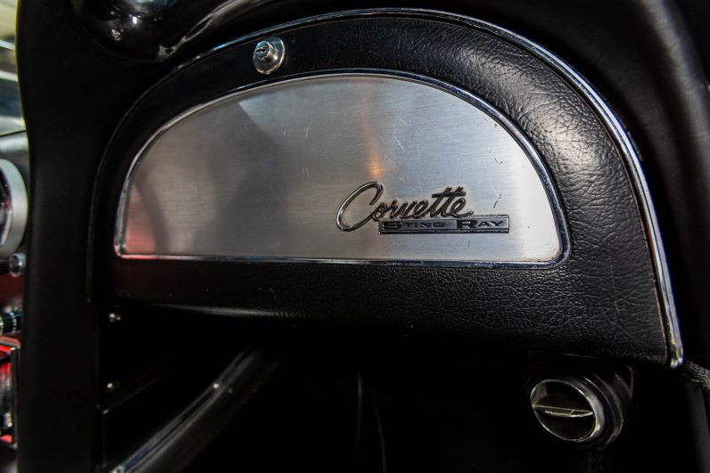 1963 Chevrolet Corvette Stingray